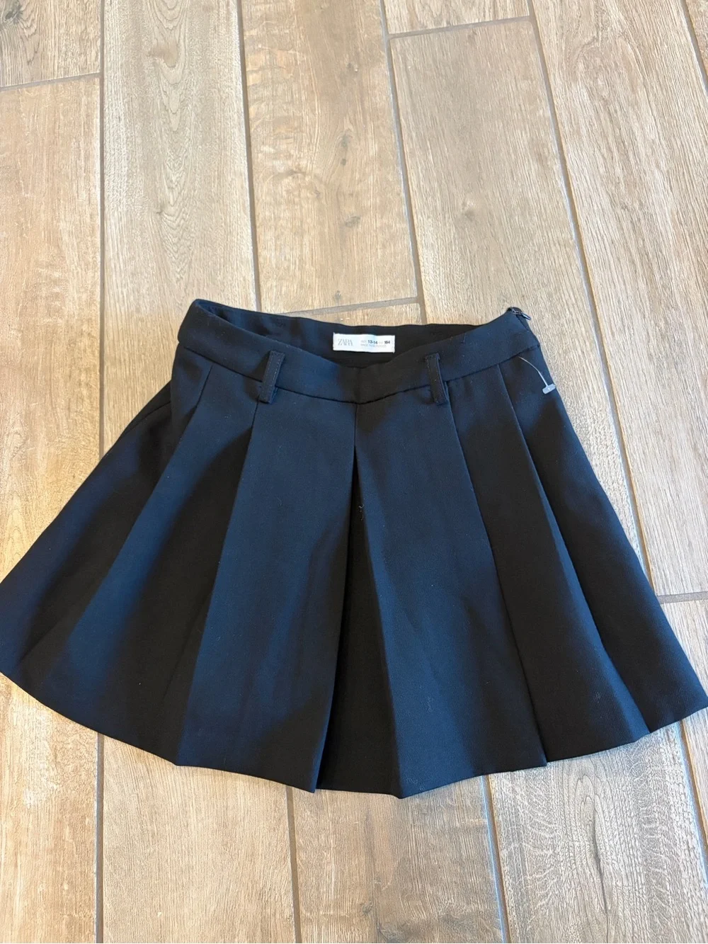 Zara black pleated mini skirt structured waistband with belt loops Girls Kids 14